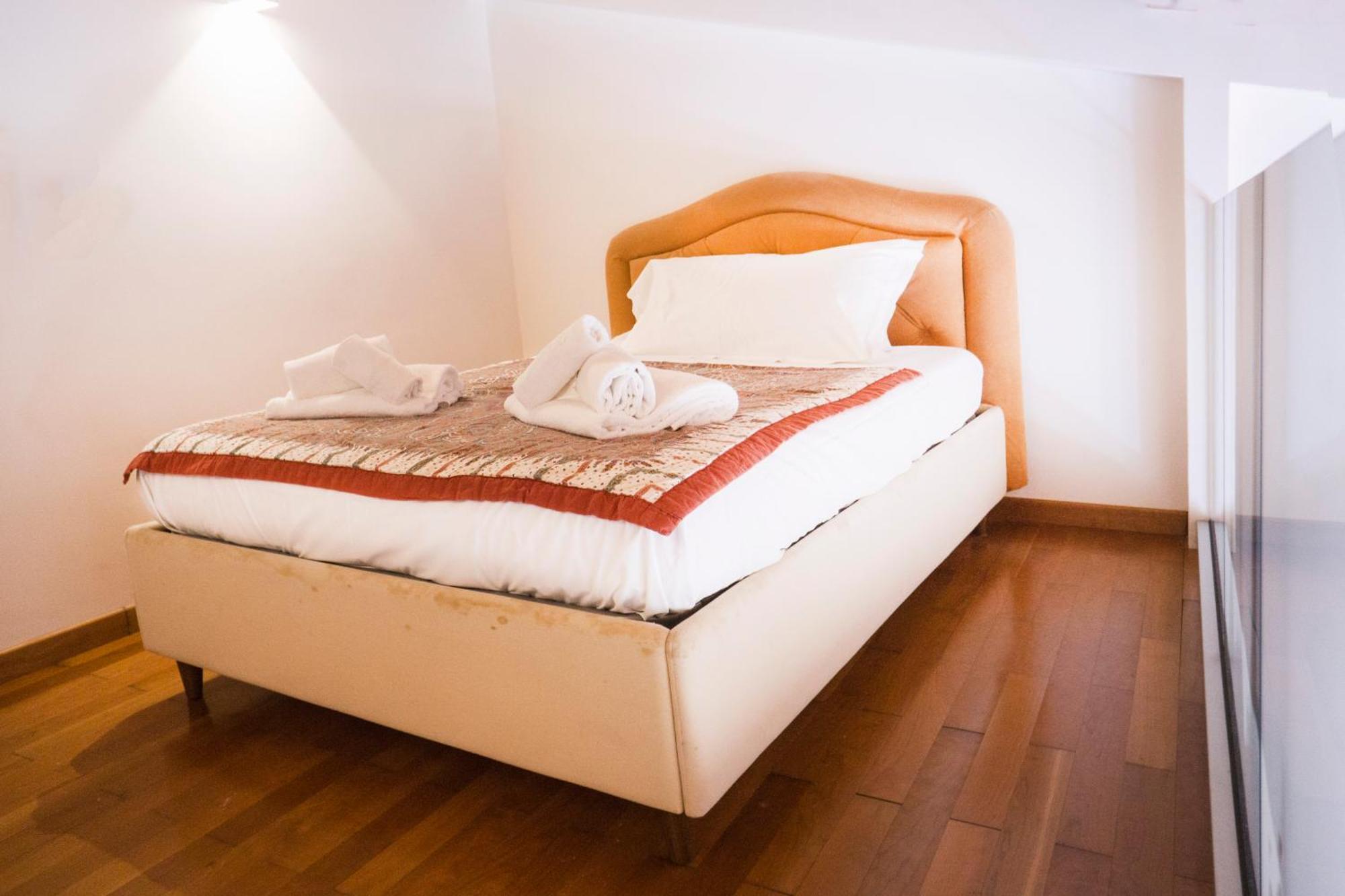 Tina House - Il Cortile Nel Centro Storico Di Taormina Apartment Luaran gambar